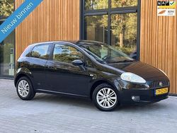 Zwart Gebruikt 2008 Fiat Grande Punto Dynamic Hatchback | € 1.448 (Eerlijke prijs)