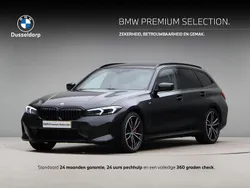 Saphirschwarz metallic (donker zwart metallic) Gebruikt 2024 BMW 318 Comfort Edition Stationwagen | € 46.950 (Eerlijke prijs)