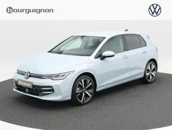 Blauw, metallic lak Gebruikt 2024 VW Golf VIII Edition Hatchback | € 39.350 (Duur)
