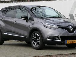 Grijs Gebruikt 2015 Renault Captur Dynamique SUV | € 11.400 (Eerlijke prijs)