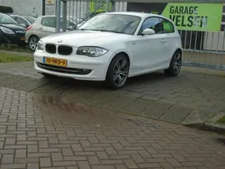 Wit Gebruikt 2009 BMW 118 Hatchback | € 1.500