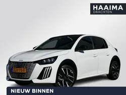 Wit Gebruikt 2024 Peugeot 208 GT Hatchback | € 24.645 (Iets duurder)