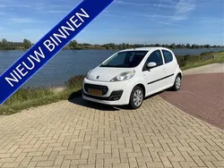 Wit Gebruikt 2012 Peugeot 107 Active Hatchback | € 1.999 (Super prijs)