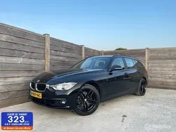 Zwart Gebruikt 2018 BMW 320 Executive Stationwagen | € 19.950 (Super prijs)
