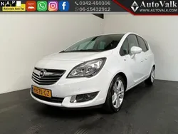 Wit Gebruikt 2016 Opel Meriva Cosmo MPV | € 8.449 (Eerlijke prijs)