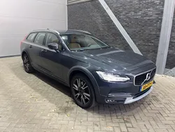 Grijs Gebruikt 2017 Volvo V90 CC Pro Stationwagen | € 25.800 (Eerlijke prijs)
