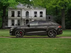 Zwart, metallic lak Gebruikt 2022 Audi RS Q8 S-Line SUV | € 139.500 (Super prijs)