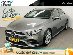 Grijs Gebruikt 2019 Mercedes A200 Premium Sedan | € 27.935 (Eerlijke prijs)