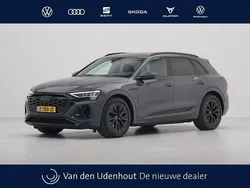Grijs, metallic lak Gebruikt 2024 Audi Q8 e-tron Competition SUV | € 64.940 (Eerlijke prijs)