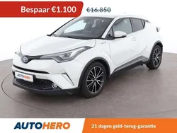 Wit Gebruikt 2017 Toyota C-HR Lounge SUV | € 15.949 (Eerlijke prijs)