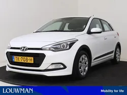 Wit Gebruikt 2018 Hyundai i20 Comfort Hatchback | € 12.945 (Eerlijke prijs)