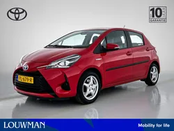 Rood Gebruikt 2017 Toyota Yaris Hybrid Hatchback | € 14.945 (Goede deal)