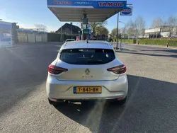 Grijs Gebruikt 2019 Renault Clio IV Hatchback | € 11.750 (Eerlijke prijs)
