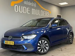 Blauw Gebruikt 2023 VW Polo Business Hatchback | € 20.950 (Eerlijke prijs)