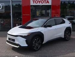 Wit Nieuw 2025 Toyota bZ4X Premium SUV | € 49.900 (Eerlijke prijs)