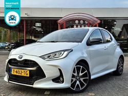 Wit Gebruikt 2022 Toyota Yaris Executive Hatchback | € 23.740 (Eerlijke prijs)
