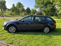 Zwart Gebruikt 2014 Skoda Octavia Business Line Stationwagen | € 7.995 (Eerlijke prijs)