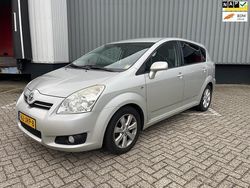 Grijs (metallic) Gebruikt 2009 Toyota Verso Luna MPV | € 2.495