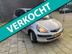 Grijs Gebruikt 2003 Honda Jazz LS Hatchback | € 1.650 (Goede deal)