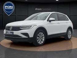 Wit Gebruikt 2022 VW Tiguan Life SUV | € 25.450 (Goede deal)