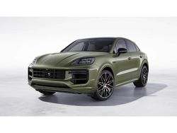 Groen Gebruikt 2024 Porsche Cayenne Turbo SUV | € 189.900