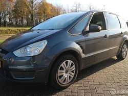 Grijs Gebruikt 2007 Ford S-MAX S MPV | € 1.800 (Goede deal)