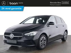 Zwart Gebruikt 2024 Mercedes B250e Luxury MPV | € 40.900