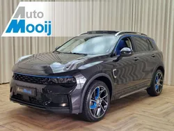 Zwart Gebruikt 2022 Lynk & Co 01 SUV | € 24.950 (Eerlijke prijs)