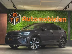 Grijs, metallic lak Gebruikt 2022 VW Taigo R-line SUV | € 25.899 (Iets duurder)