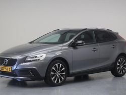 Grijs Gebruikt 2018 Volvo V40 CC Stationwagen | € 17.950 (Eerlijke prijs)