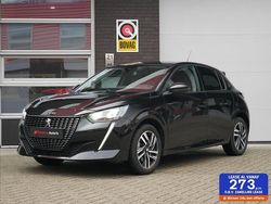 Zwart (metallic) Gebruikt 2022 Peugeot 208 Allure Hatchback | € 16.850 (Goede deal)