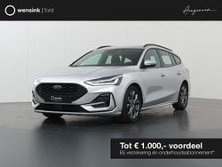 Grijs Gebruikt 2023 Ford Focus ST-Line Stationwagen | € 23.330 (Goede deal)
