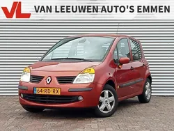 Rood Gebruikt 2005 Renault Modus Expression MPV | € 1.748 (Eerlijke prijs)