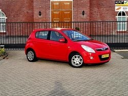 Rood Gebruikt 2010 Hyundai i20 Hatchback | € 2.999 (Eerlijke prijs)