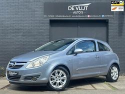 Grijs Gebruikt 2006 Opel Corsa Business Hatchback | € 2.950 (Eerlijke prijs)