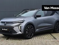 Gris schiste satin & noir Gebruikt 2024 Renault Scénic Esprit Alpine MPV | € 44.940 (Eerlijke prijs)