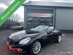 Zwart Gebruikt 2013 Mercedes SLK200 Cabriolet | € 12.850 (Eerlijke prijs)