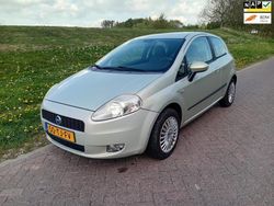Beige Gebruikt 2006 Fiat Punto Hatchback | € 1.950 (Eerlijke prijs)