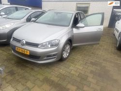 Grijs Gebruikt 2017 VW Golf VII Edition Hatchback | € 14.950 (Iets duurder)
