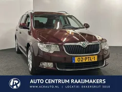 Paars, metallic lak Gebruikt 2011 Skoda Superb Business Line Stationwagen | € 7.940 (Duur)