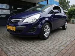 Blauw Gebruikt 2005 Opel Corsa Hatchback | € 4.500
