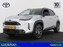 Grijs metallic Gebruikt 2024 Toyota Yaris Cross Sport SUV | € 39.950
