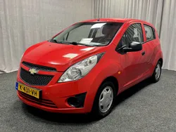 Rood Gebruikt 2021 Chevrolet Spark LS Hatchback | € 2.950