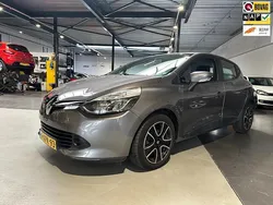 Grijs Gebruikt 2013 Renault Clio IV Expression Hatchback | € 3.799 (Eerlijke prijs)
