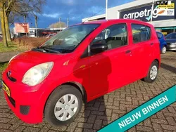 Rood Gebruikt 2009 Daihatsu Cuore Hatchback | € 1.749 (Eerlijke prijs)