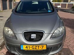 Grijs Gebruikt 2008 Seat Altea Style MPV | € 2.300 (Eerlijke prijs)