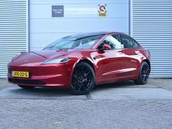 Rood, metallic lak Gebruikt 2024 Tesla Model 3 Long Range AWD Sedan | € 42.995 (Duur)