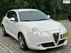 Wit Gebruikt 2012 Alfa Romeo MiTo Distinctive Hatchback | € 2.999 (Eerlijke prijs)