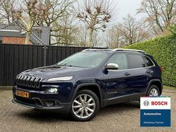 Groen Gebruikt 2015 Jeep Cherokee Limited SUV | € 9.900