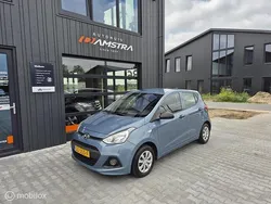 Blauw Gebruikt 2015 Hyundai i10 Hatchback | € 6.250 (Eerlijke prijs)